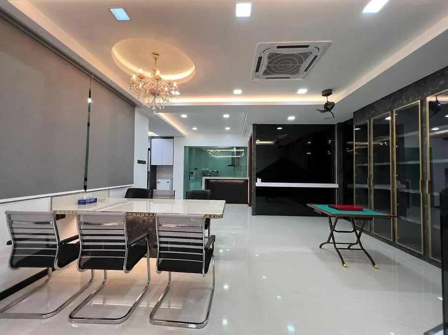Ferienhaus Homeaway Paradise @ Taman Mutiara Bestari Johor Bahru